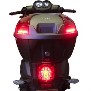 Top Case LED Light Kit, K-Max for Scooters - Image 2